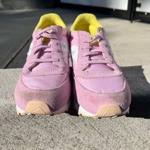 Girls saucony jazz sneakers